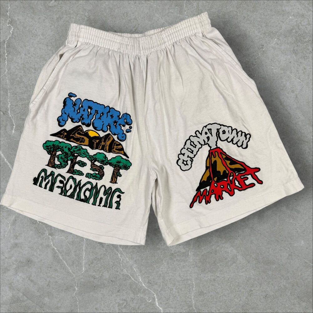 Chinatown Market "Nature is the Best Medicine" Cotton Loose Baggy Shorts - Small